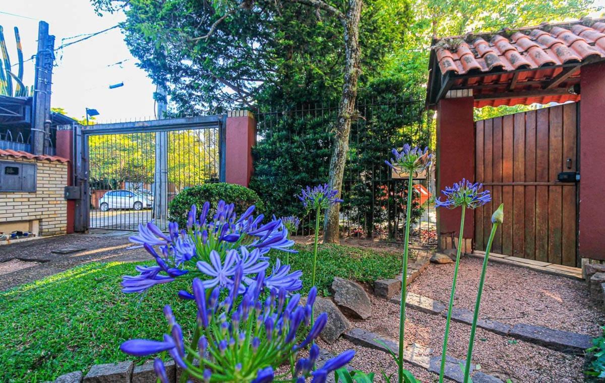 Refugio Arioli Homestay *